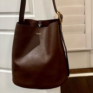 Coach Bleeker Bucket Bag in Maple